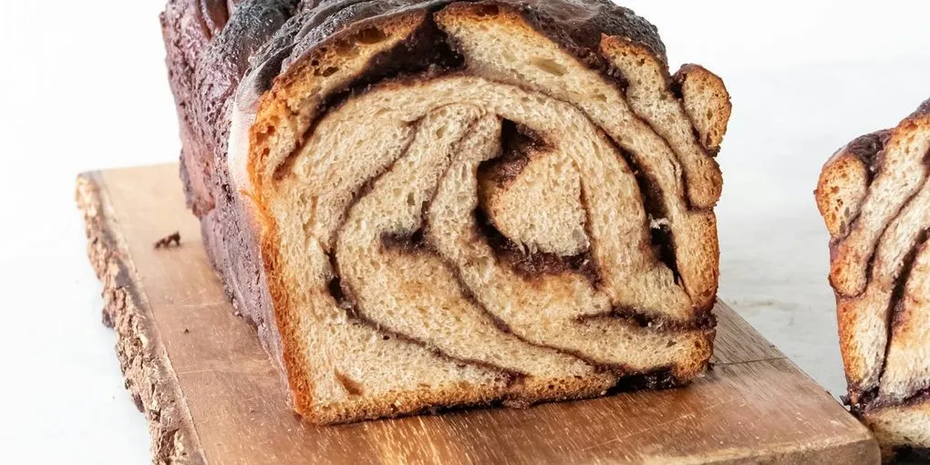 Chocolate Babka Recipe: Twisted Layers of Rich Dough