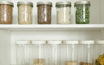Best Flour Storage Containers for Bread Bakers (2026)