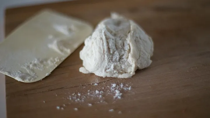 Best Dough Scraper and Bench Knife for Bread (2026)