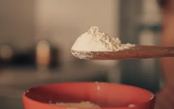 Best Gluten-Free Flour for Baking (2026 Ranked Guide)