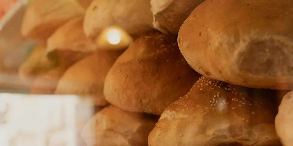 Bolillo: The Crusty Mexican Bread Recipe (French Origin)