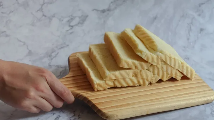 How to Store Bread (Never Refrigerate It)