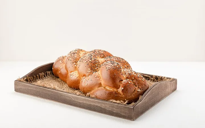 Challah Guide: Braiding, Formula, and Technique