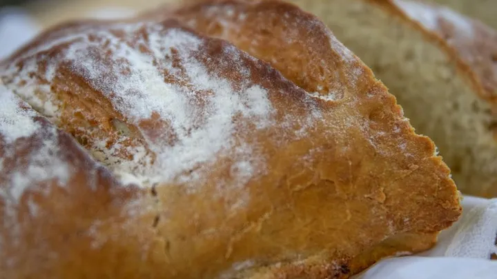 Diastatic Malt in Bread: Better Crust Color and Flavor