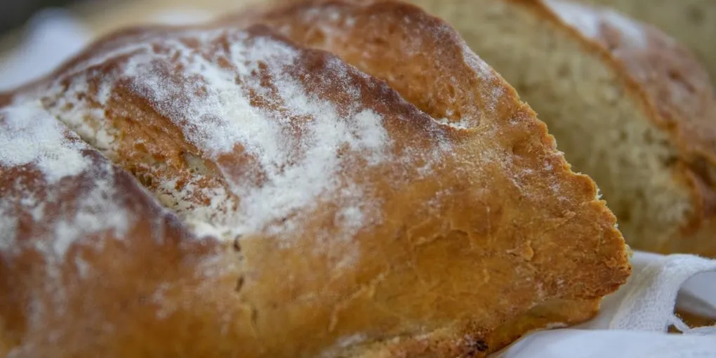 Diastatic Malt in Bread: Better Crust Color and Flavor