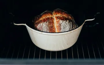 How to Bake Bread in a Dutch Oven