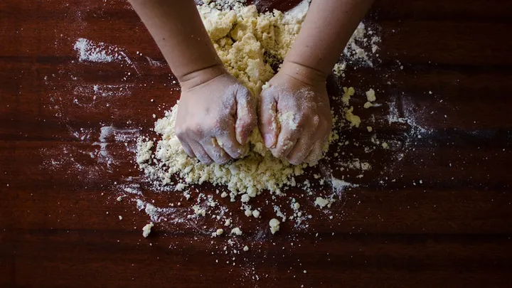 How to Knead Bread (and When Not To)