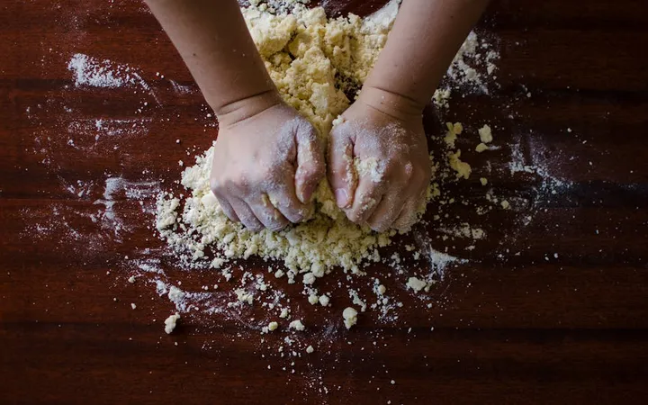 How to Knead Bread (and When Not To)