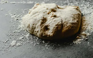 How to Make a Poolish: The Easiest Pre-Ferment