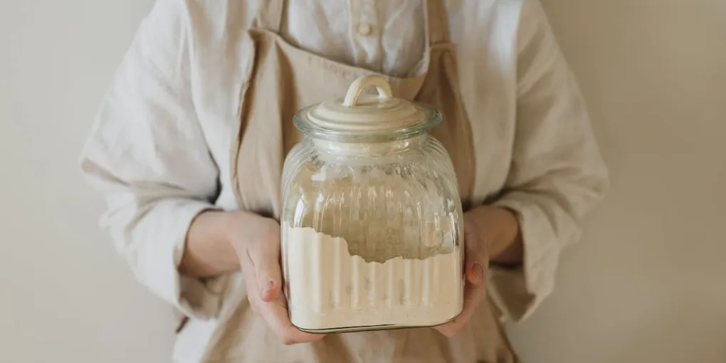How to Make a Sourdough Starter from Scratch