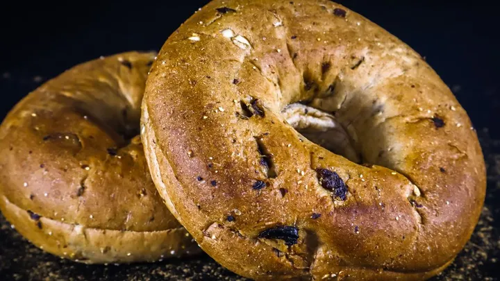 Sourdough Bagel Recipe: Chewy, Boiled, Overnight
