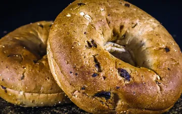 Sourdough Bagel Recipe: Chewy, Boiled, Overnight