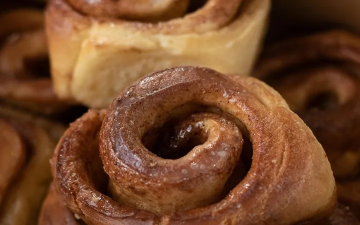 Sourdough Cinnamon Rolls: Overnight Method
