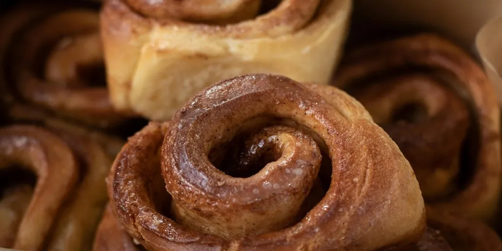 Sourdough Cinnamon Rolls: Overnight Method