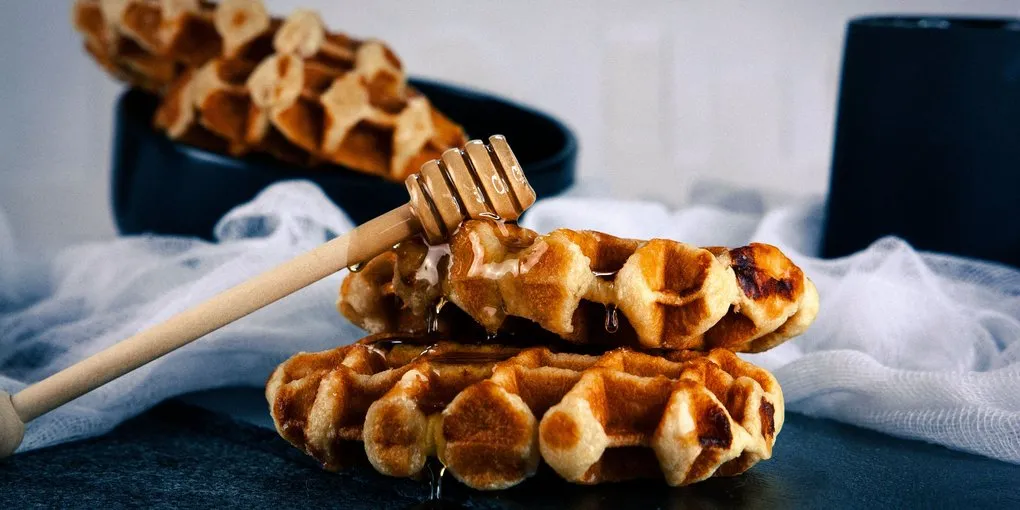 Sourdough Discard Waffles: Crispy and Tangy