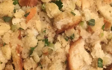 Sourdough Stuffing: An Adjustable Herb Formula