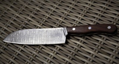 Dalstrong Phantom Damascus-style chef knife