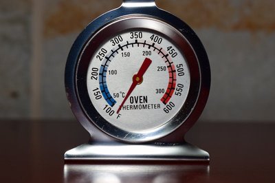 ThermoWorks DOT alarm thermometer with cabled probe